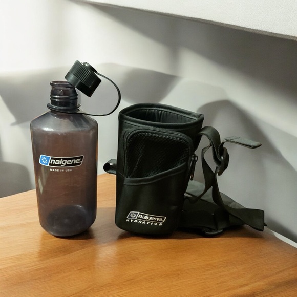 Nalgene Hydration 1000Ml Bottle & Adjustable Strap Case! - Picture 11 of 15
